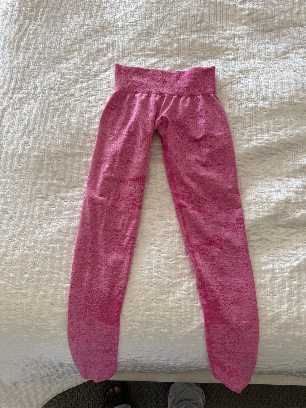 NVGTN Hot Pink Seamless Knit Leggings